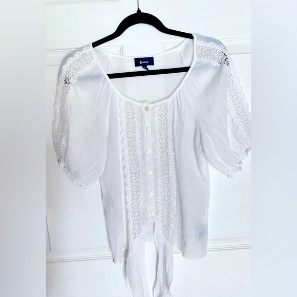 Women’s Short Sleeve Sheer Button Down Peasant Blouse with Eyelet Detail Small - Picture 2 of 7